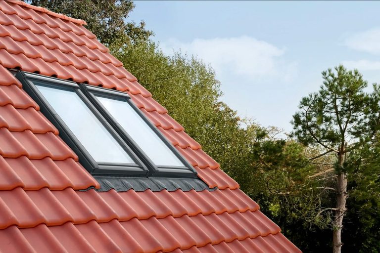 Pose de Velux & fenêtre de toit Pose de Velux & fenêtre de toit